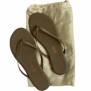 TKEES Tan Flip Flop, Size US 6